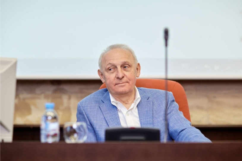 «Оконная ассамблея»: каким быть новым законам оконного рынка